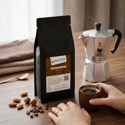 Entkoffeinierter Kaffee für Bialetti und Mokkakanne – 100 % Arabica mit nussigen und schokoladigen Noten, weich, rund und angenehm für mehrere Tassen am Tag.