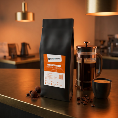 Espresso Honey Nougat von Beans & Friends in der French Press – vollmundiger Kaffee mit feiner Honigsüße, Nougatnoten und warmer Röstaromatik