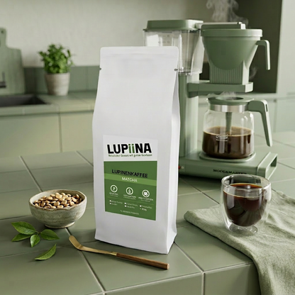 Lupiina Matcha von Beans & Friends als Filtergetränk – harmonische Verbindung aus Lupine und Matcha mit feinherber Note
